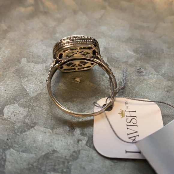 New CZ Canary size 9 ring - Picture 3 of 7